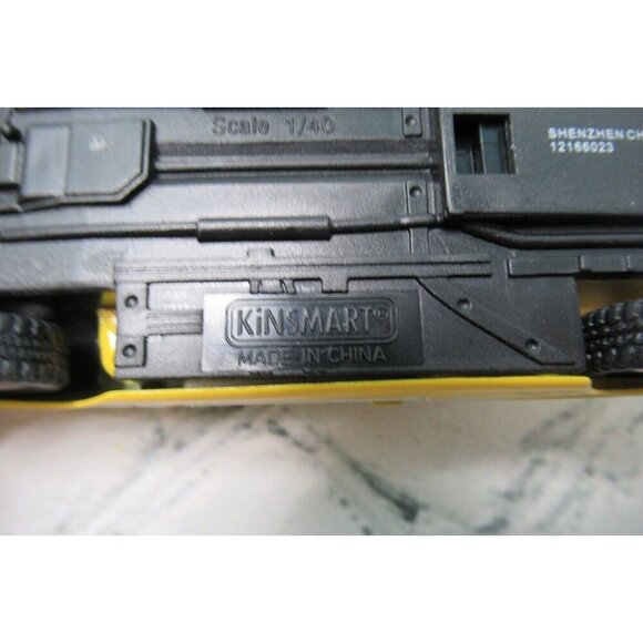 1957 Chevy Bel Air Collectible 1/40 Scale Diecast Kinsmart Yellow - Picture 6 of 6